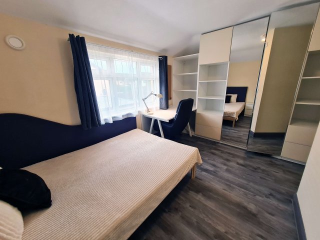 4 Superior En-Suite Room